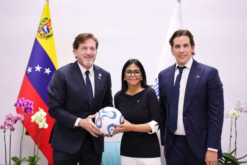 Presidenta Delcy Rodríguez sostuvo encuentro con máximas autoridades de la Conmebol y la FVF