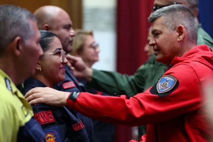 Más de 2 mil 800 bomberos fueron ascendidos por sus méritos