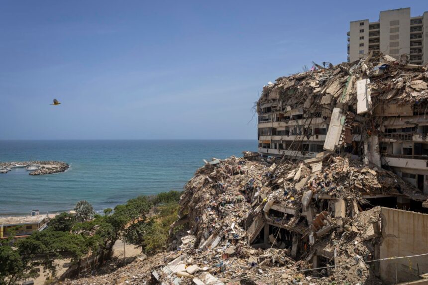 Recolectan más del 28% de los desechos generados por el doble sismo en La Guaira