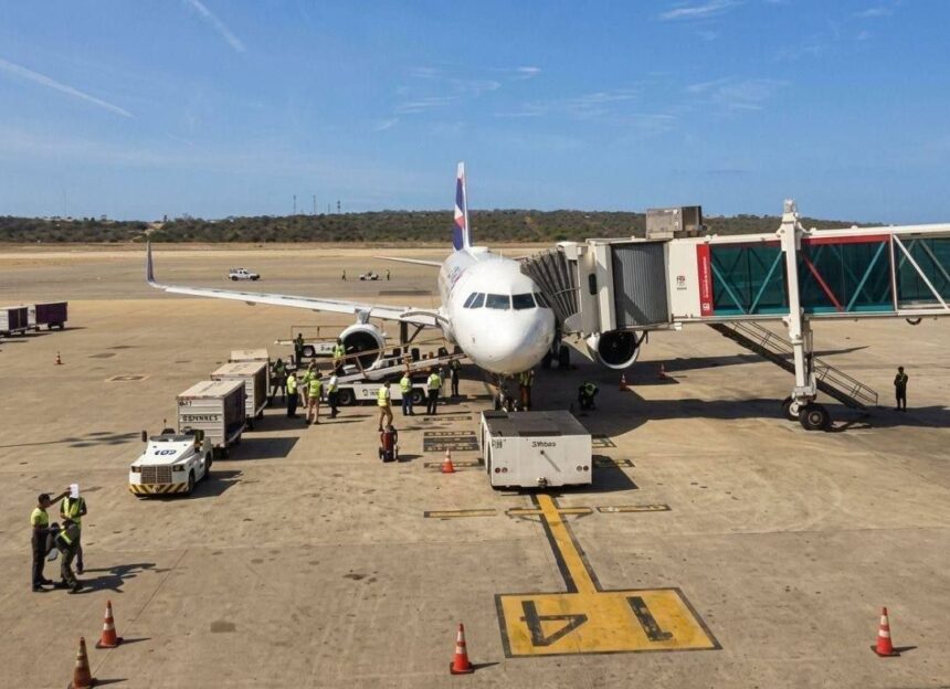 Venezuela reactiva conexión aérea con la ruta Caracas-Miami