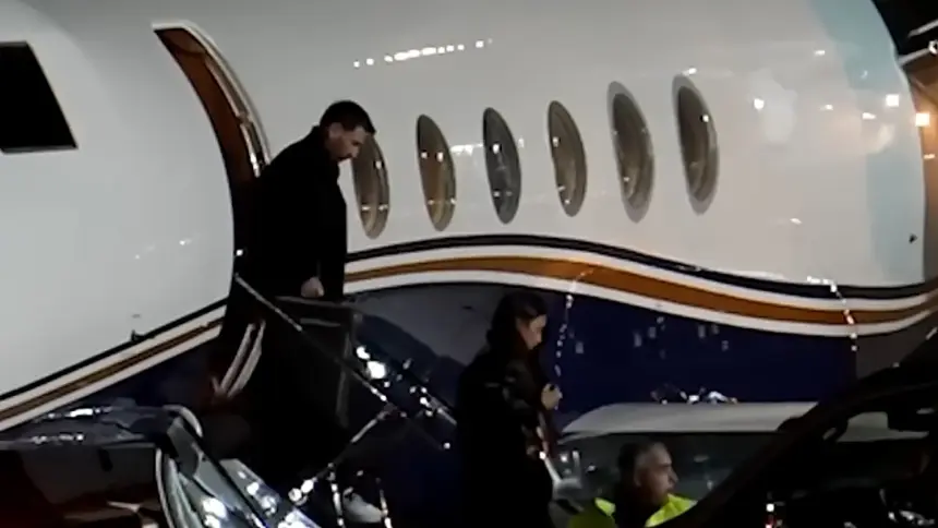 Lionel Messi arriba a su ciudad natal por duelo familiar