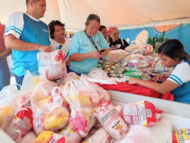 Feria del Campo Soberano beneficia a familiares en Barinas