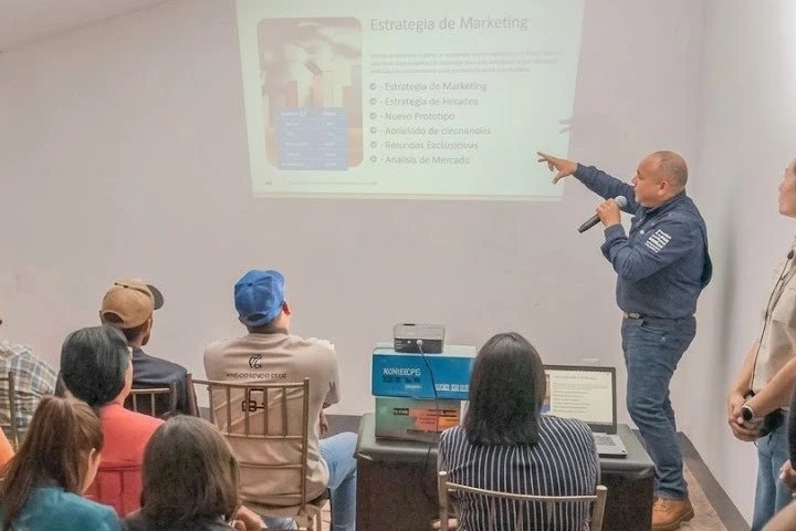 Impulsan capacitación técnica para potenciar sector agropecuario en Apure