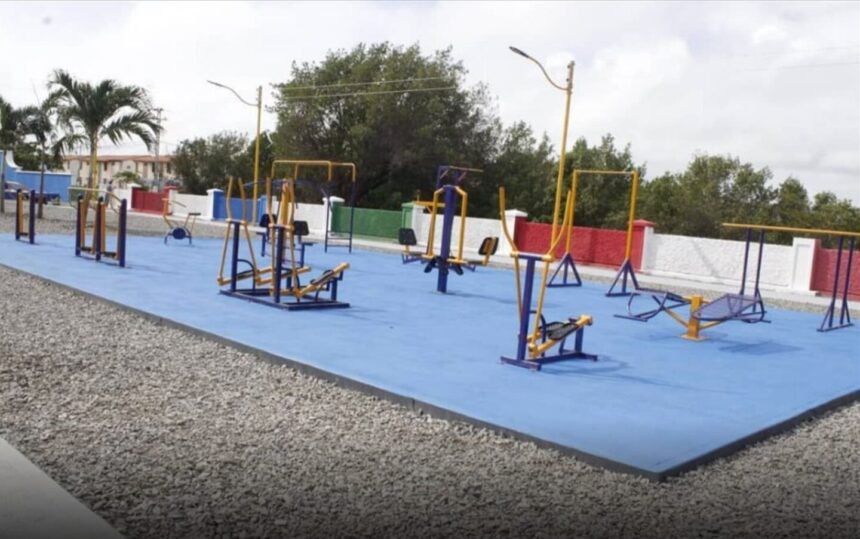 Inauguran el complejo deportivo y recreacional en Chichiriviche