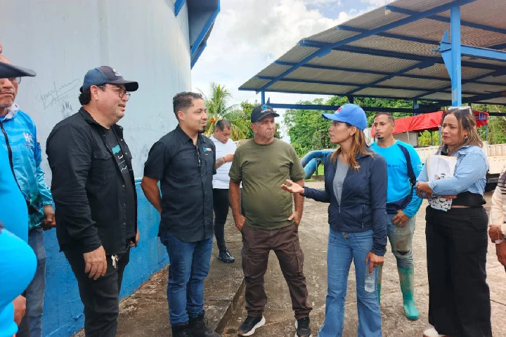 Inspeccionan rehabilitación de planta potabilizadora de agua en Tucupita