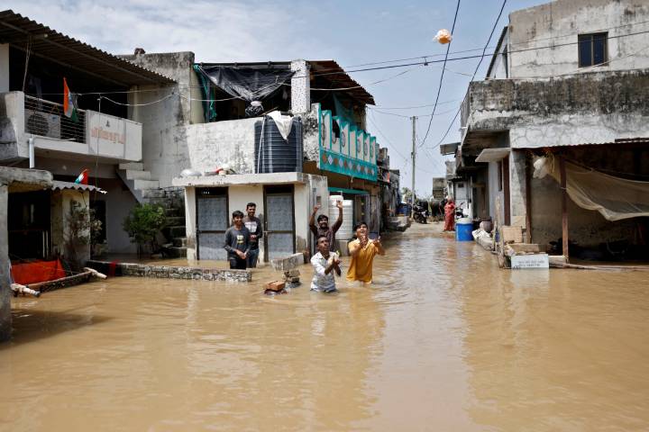 Inundaciones en el norte de Nepal dejan 22 fallecidos y decenas de desaparecidos