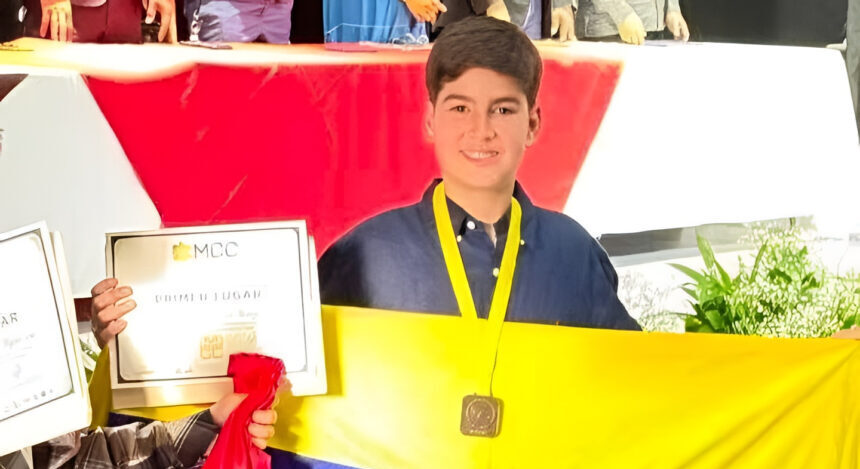 Presidenta Delcy Rodríguez felicita a Luis García por obtener oro en Olimpiada Matemática de Centroamérica y el Caribe