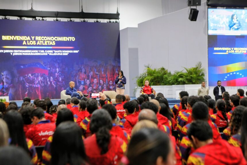 Jefa de Estado rinde homenaje al joven Berroterán y destaca la fortaleza del equipo nacional de fútbol