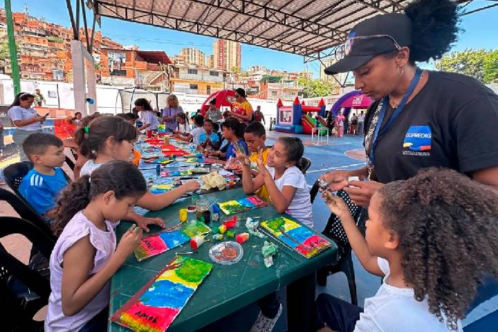 Más de seis mil niños y jóvenes de La Guaira disfrutan del Plan Vacacional Comunitario