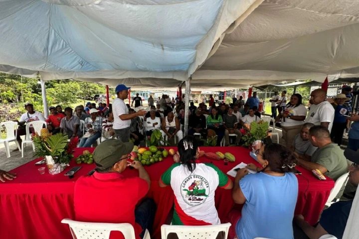Realizan primera reunión de comunas productoras de cacao en Sucre