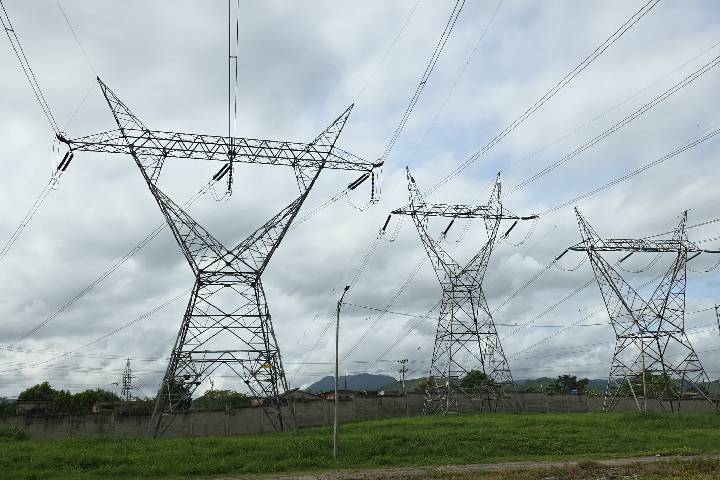 Venezuela registra récord de demanda eléctrica de 15.625 megavatios