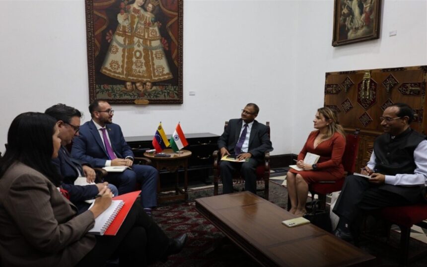 Venezuela revisa agenda de cooperación con tres países de Asia