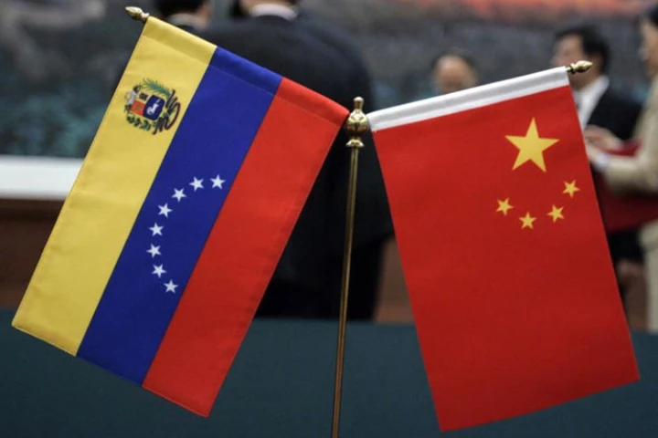 Venezuela se solidariza con China y Nepal tras devastadora riada en regiones fronterizas