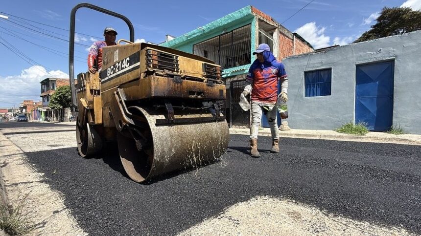 Plan de asfaltado de Valencia favorece a más de 3.200 familias en el sur de la ciudad