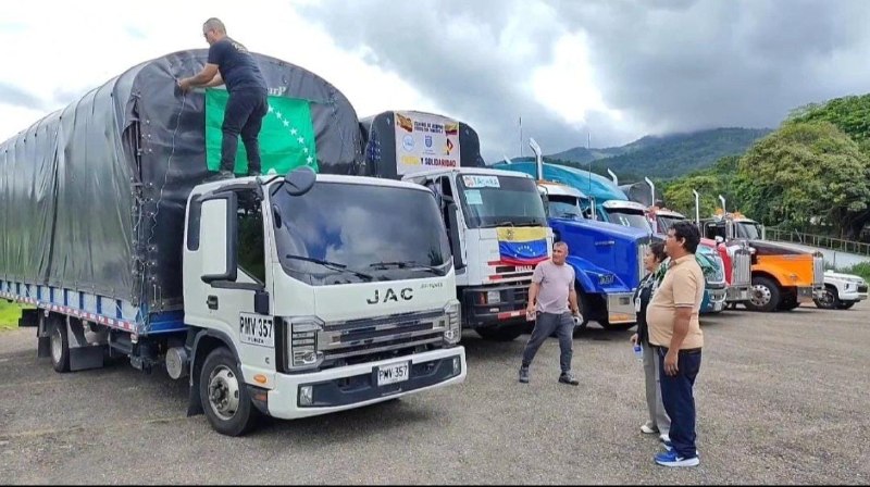 Continúa llegada de gandolas con ayuda solidaria de Colombia a Táchira
