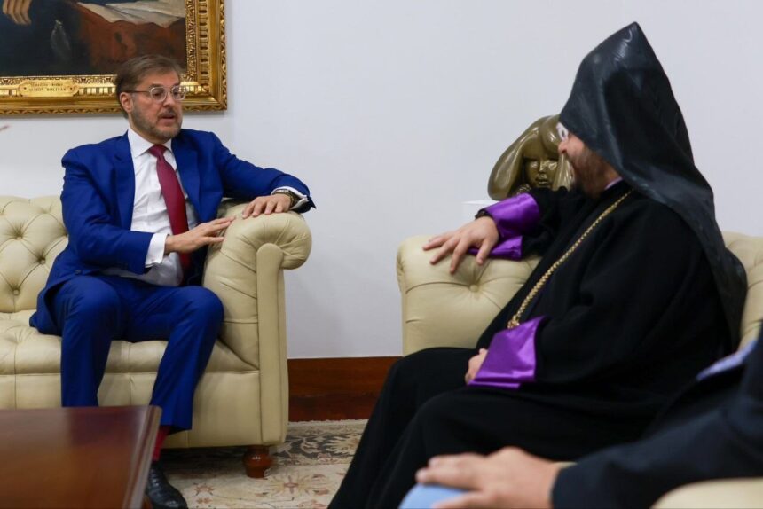 Venezuela y la Iglesia Apostólica Armenia fortalecen históricos lazos de amistad