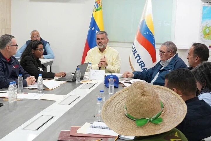 Autoridades establecen acuerdos estructurales para producción de ciclo invierno 2026