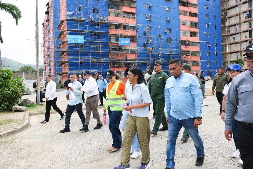 Jefa de Estado inspecciona avances del Plan Venezuela Renace en Carabobo