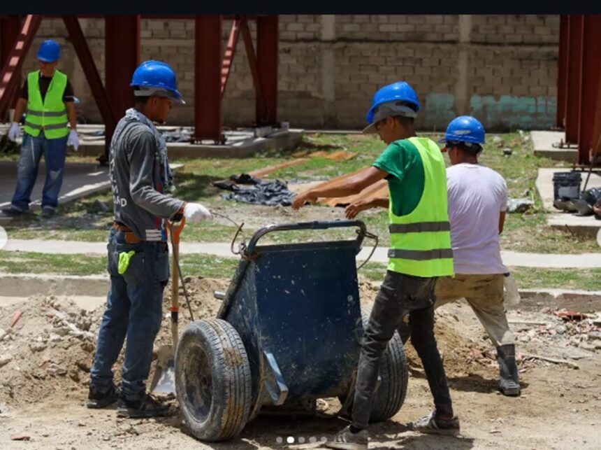 Ministerio para Hábitat y Vivienda inspeccionó el urbanismo 5 de Julio en Aragua