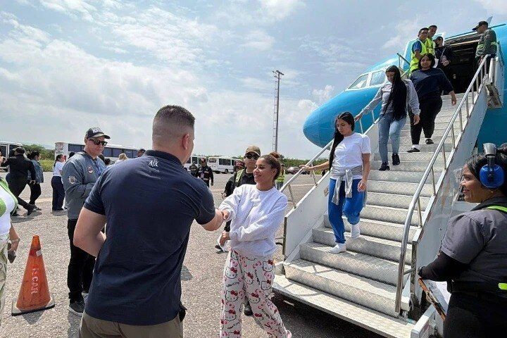 Gran Misión Vuelta a la Patria recibe a 147 venezolanos que retornan desde EE.UU.