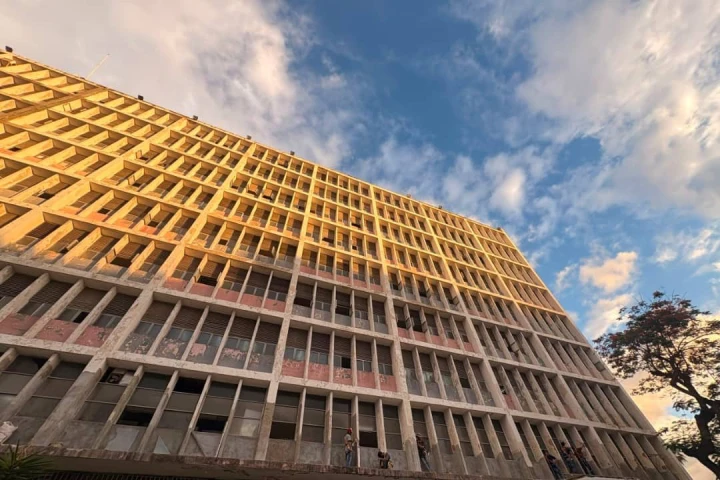 Obras de rehabilitación de la Maternidad Concepción Palacios avanzan 45 %