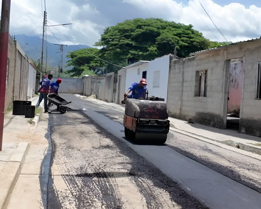 Avanzan trabajos de infraestructura en sectores populares de San Joaquín
