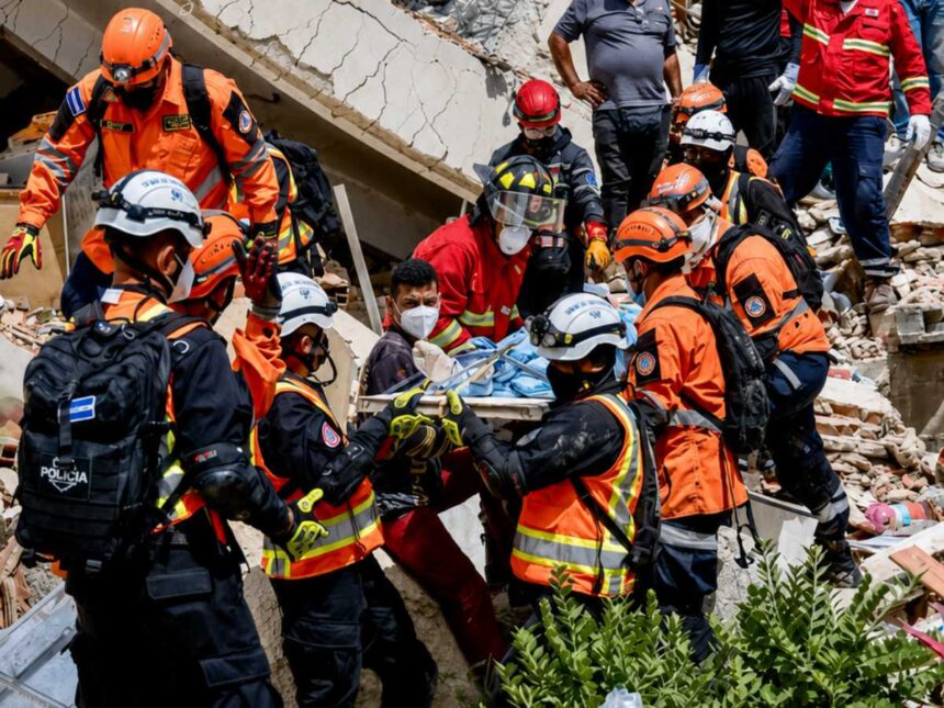 Venezuela despliega Fuerza Internacional Simón Bolívar en solidaridad con Colombia