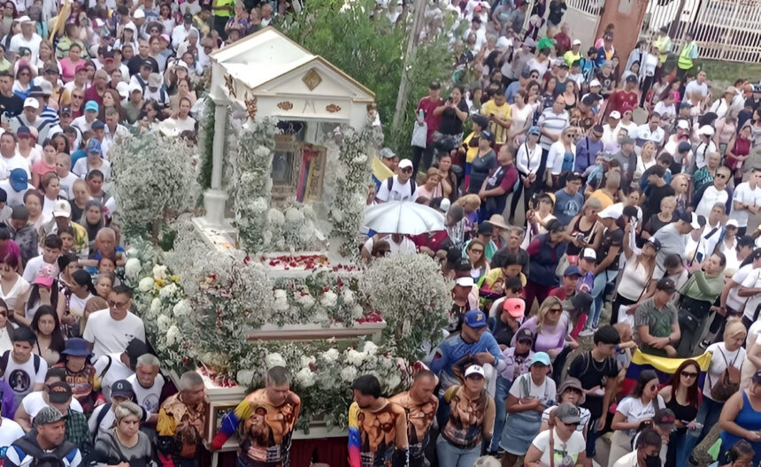 Más de mil funcionarios resguardaron la peregrinación de la Virgen de La Consolación