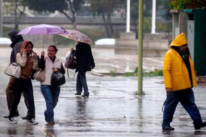 Pronostican lluvias de intensidad variable para este sábado en gran parte del país