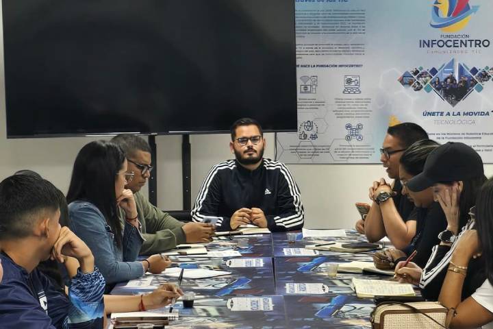 Anzoátegui define agenda para consolidar el desarrollo científico, tecnológico y educativo