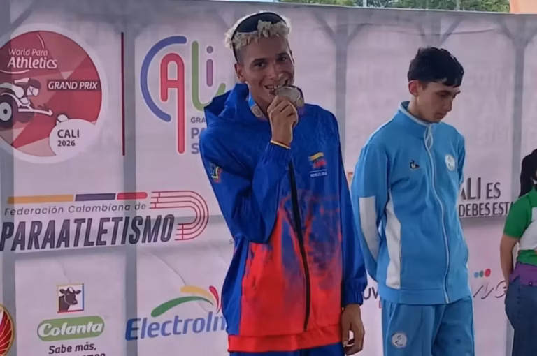Christian Trujillo impuso récord mundial.