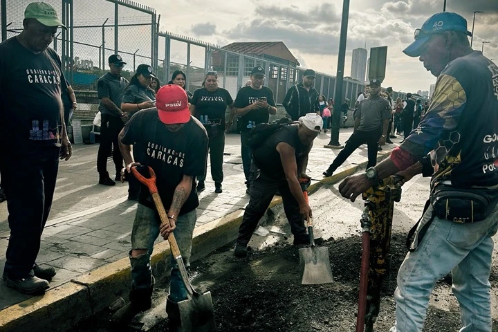 Comienzan labores de renovación en vialidad de Zona Rental de Plaza Venezuela