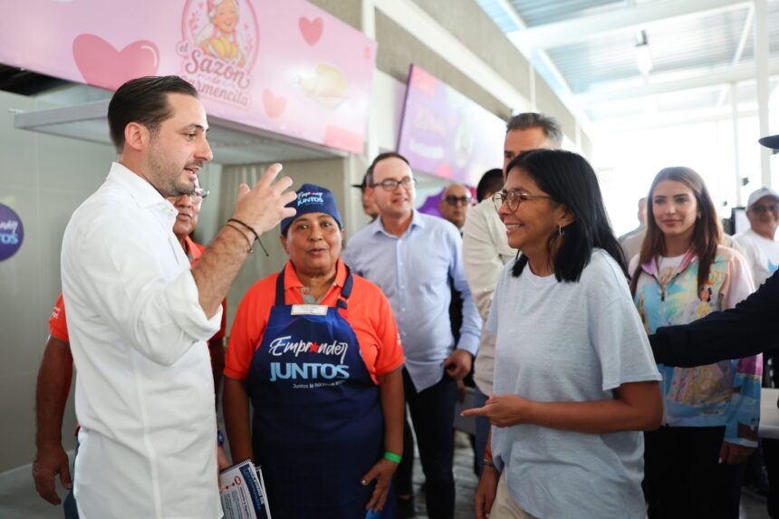Presidenta Delcy Rodríguez entrega modernización del emblemático bulevar gastronómico en Puerto la Cruz
