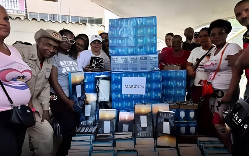 Distribuyen 5275 insumos de alumbrado público al Poder Popular en Barlovento