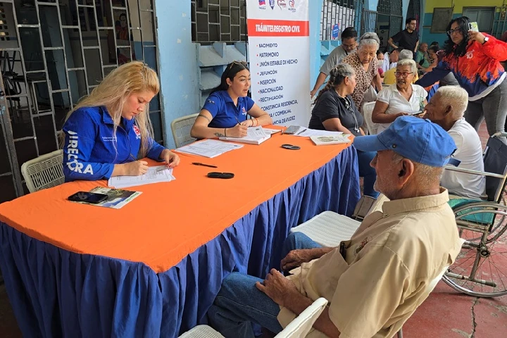 Efectúan abordaje Integral social en comuna de Valencia