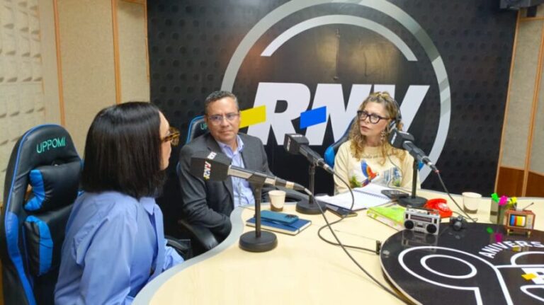 Farmatodo apuesta por alianzas con emprendedores y laboratorios para fortalecer producción nacional.