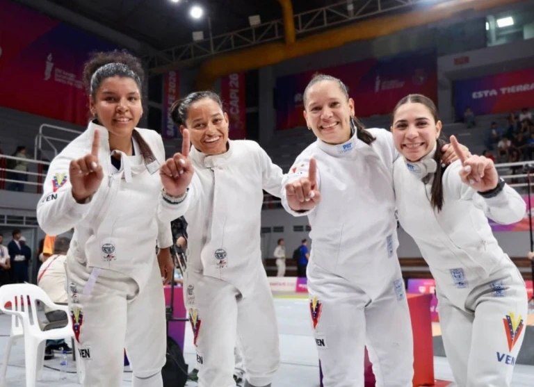 Impecable y de oro: la espada femenina de Venezuela brilla en Santa Fe 2026