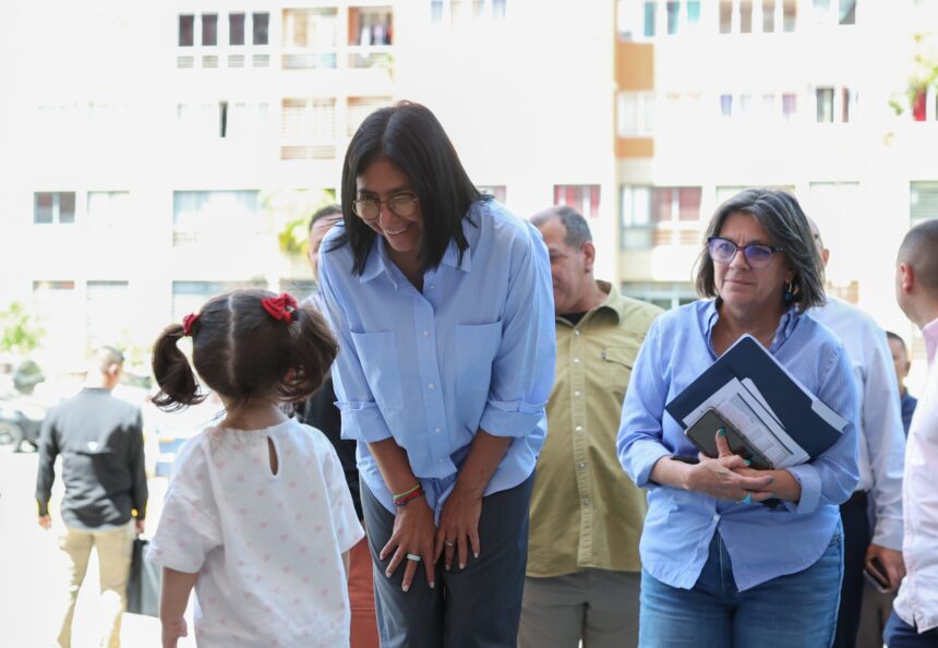 Gobierno Bolivariano entrega 449 viviendas y fortalece plan crediticio inmobiliario