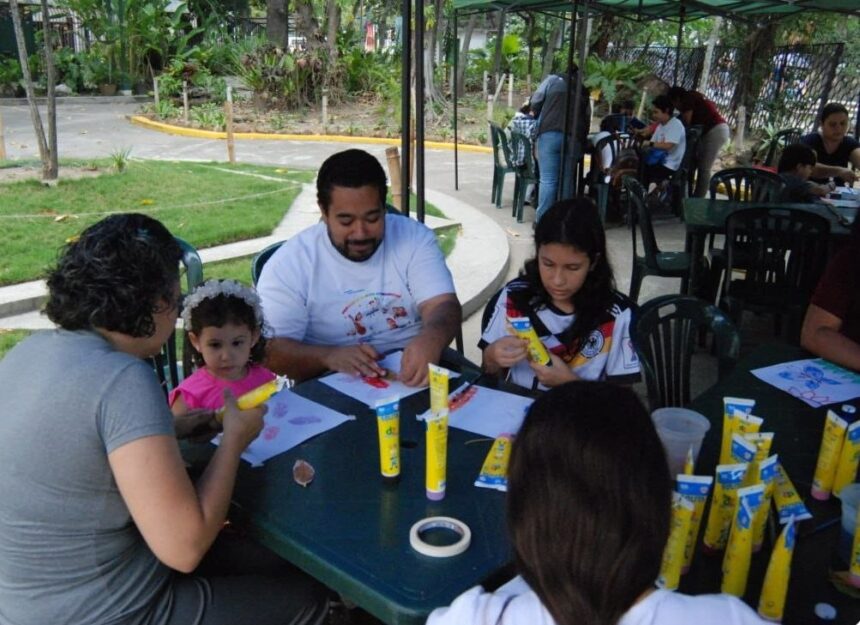 Museo de Ciencias Naturales celebró la jornada artística «Multiverso»