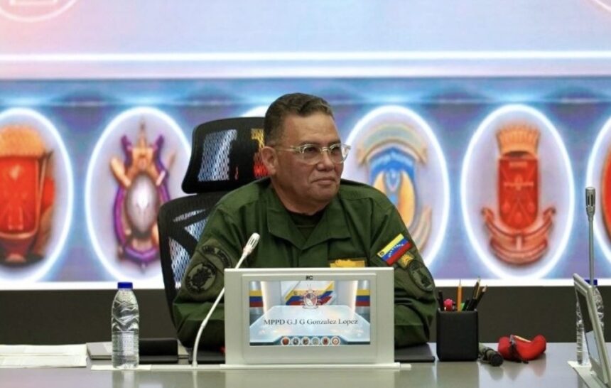 Ministro de Defensa sostuvo reunión con segundos comandantes у unidades tácticas de la GNB