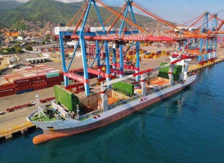 Comisión Presidencial de Habitabilidad garantiza la seguridad estructural del Puerto de La Guaira