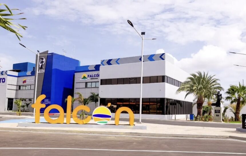 Sector comercial y turístico de Falcón aspiran a que seis aerolíneas se incorporen a ruta hacia Aruba