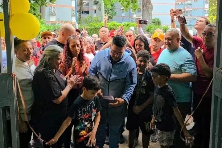 Gestión comunal en Coche se fortalece con nueva Sala de Autogobierno