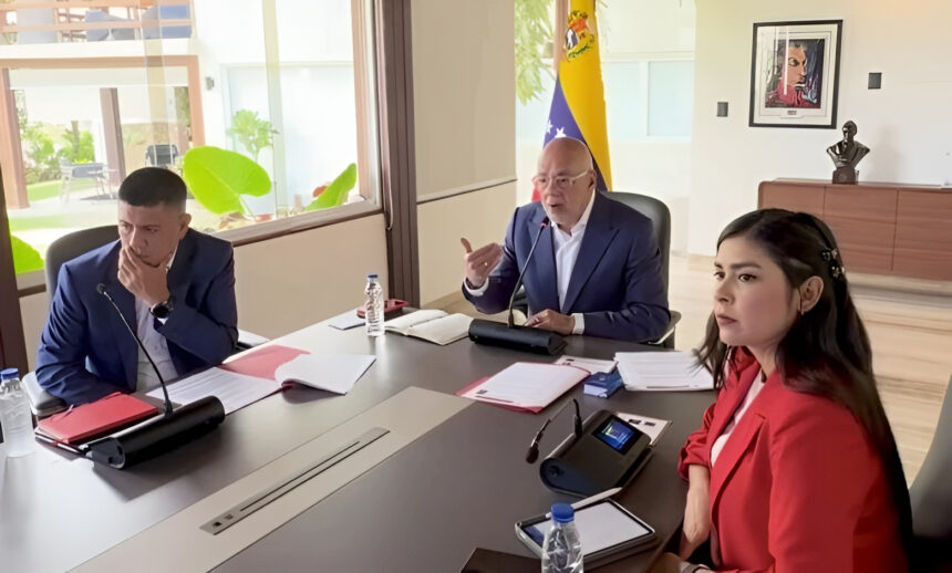 Diputado Jorge Rodríguez en videoconferencia de la Asamblea Nacional con la Unión Interparlamentaria para fortalecer la cooperación.