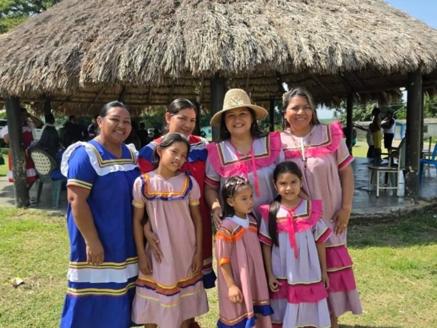 Comunidad Kariña de Camurica rindió homenaje a sus tradiciones en el estado Bolívar
