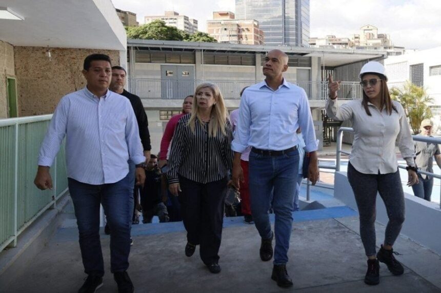 Ministro de Educación insta a familia y escuela unirse para elevar la calidad educativa