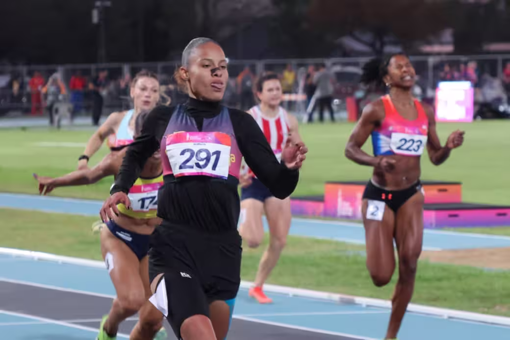 Orangys Jiménez impone nuevo récord y conquista el oro en los Juegos Suramericanos Santa Fe 2026