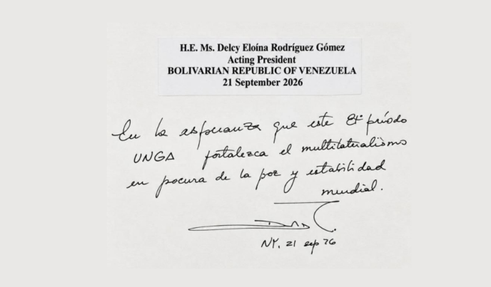 Presidenta Rodríguez deja importante mensaje en libro de visitantes de la ONU