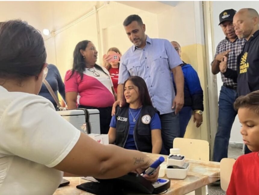 Gobernación de la Guaira abrió escuela rehabilitada a niños en Maiquetía