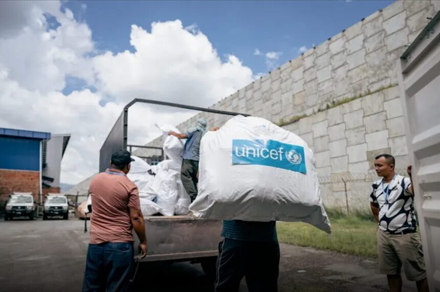 Unicef: Se requieren 17,2 millones de dólares para víctimas de inundaciones en Nepal